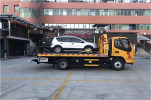 开福区附近汽车拖车电话