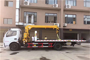 开福区附近汽车轮胎更换